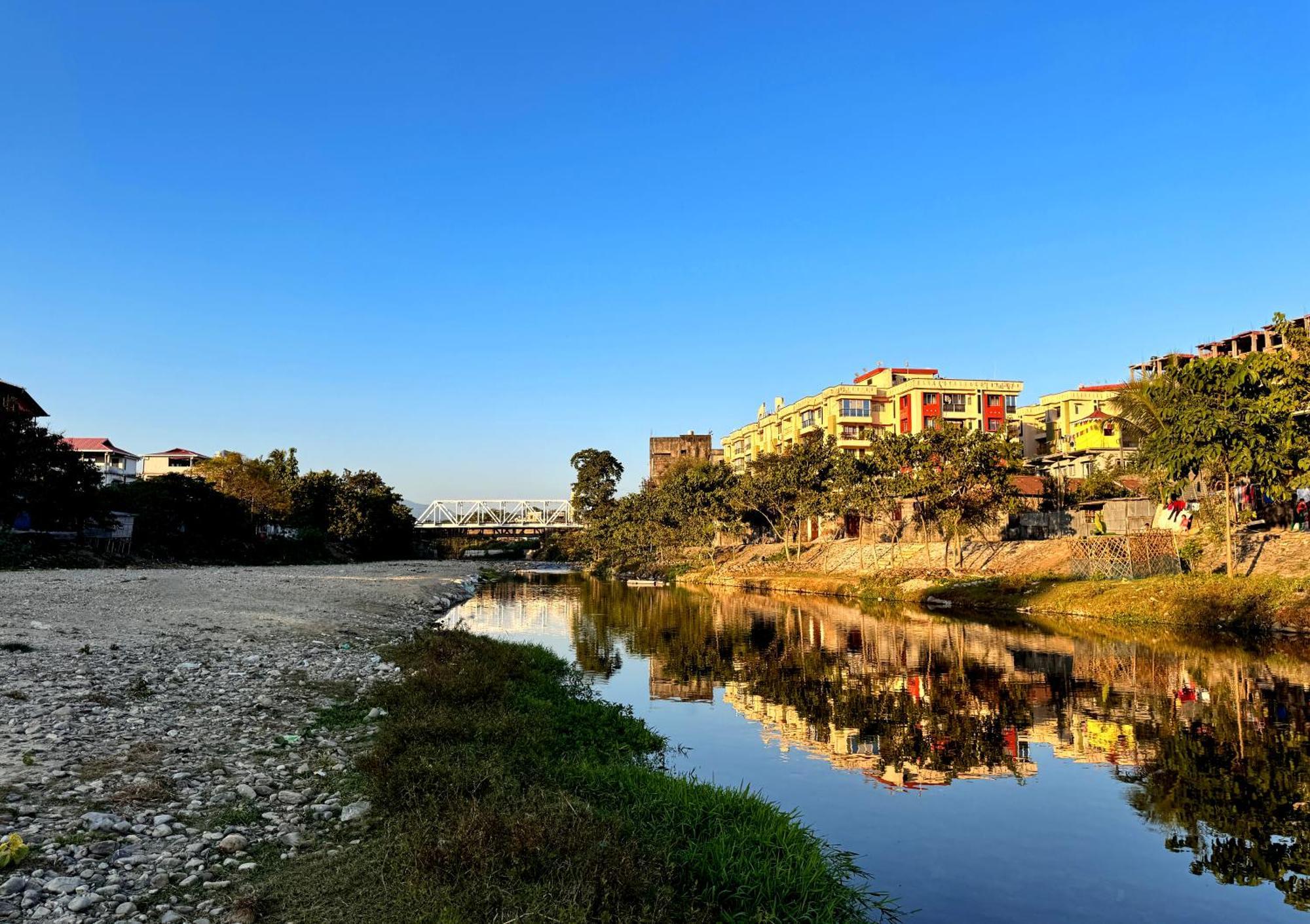 Ariana Homestay Shiliguri Exterior foto